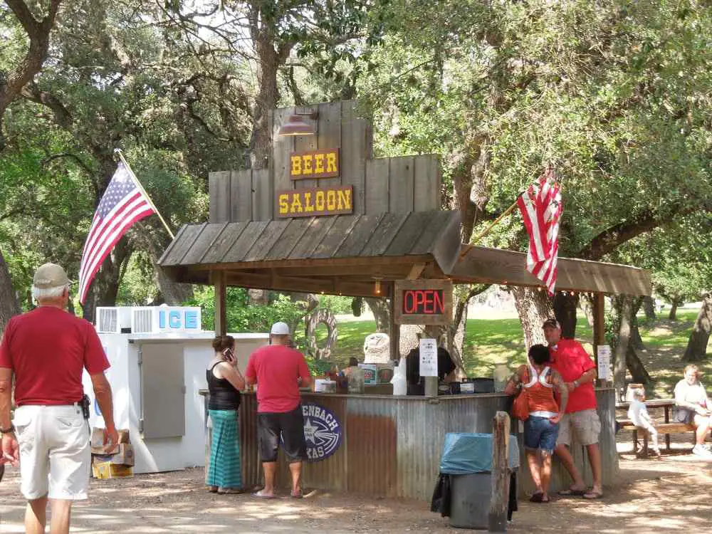 luckenbach, texas, beer saloon