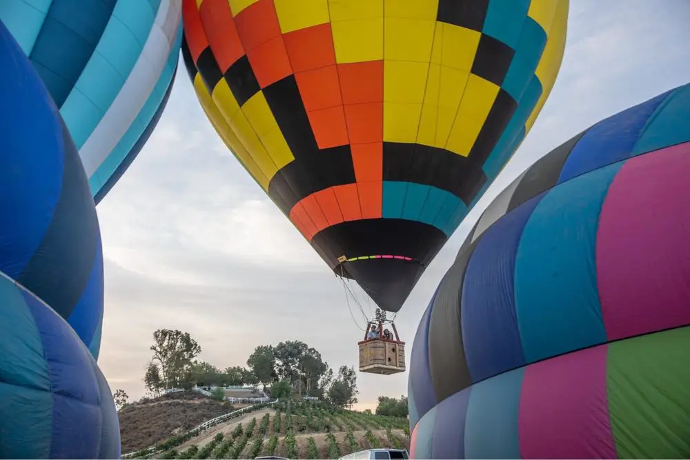 Air balloon ride near Temecula